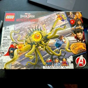 LEGO Marvel Gargantos Showdown 76205 Monster Building Kit Doctor Strange NIB